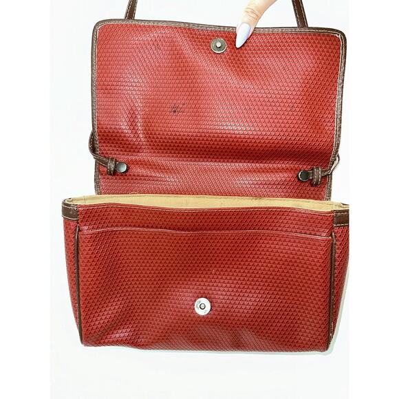 Vintage 80s Liz Claiborne Signature Crossbody Shoulder Bag Maroon Red Logo Purse - Picture 9 of 16